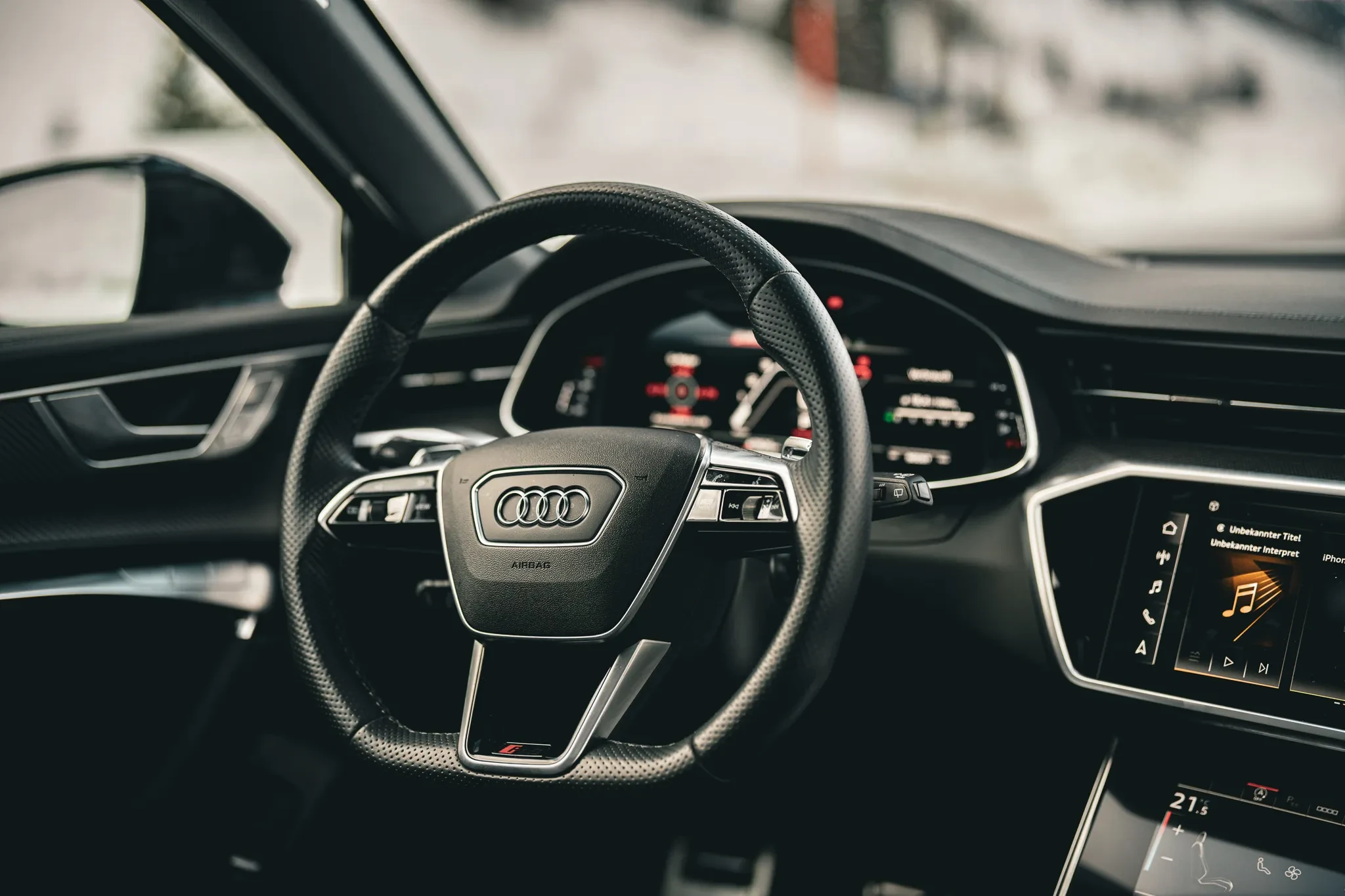 Car steering wheel